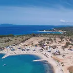 Lejlighed Stunning In Pag With House Sea View
