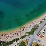 Lejlighed Stunning In Pag With House Sea View Pag Town