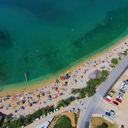 아파트 Awesome In Pag With House Sea View 파그