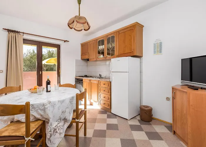 Stunning In Pag With House Sea View